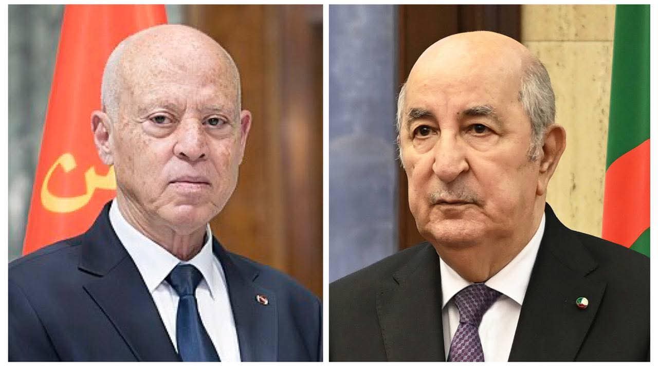 الجزائر – بمناسبة عيد الأضحى.. رئيس الجمهورية يهنئ نظيره التونسي الجزائر – بمناسبة عيد الأضحى.. رئيس الجمهورية يهنئ نظيره التونسي