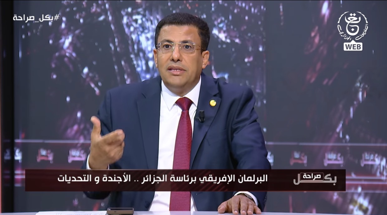 الجزائر – بوتبك يكشف المحاولات الخفية لإفشال فوز الجزائر برئاسة البرلمان الإفريقي!